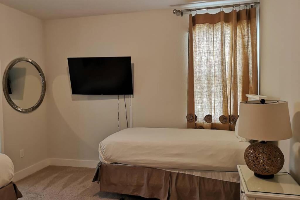 Luxurious Modern Villa Near Disney With Theater, Pool And Spa In Encore Resort At Reunion Orlando Ngoại thất bức ảnh